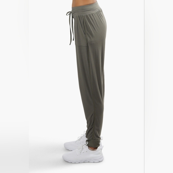 Beechers Brook Solid Tie Waist  Jogger Pants - Olive - Picture 4 of 6